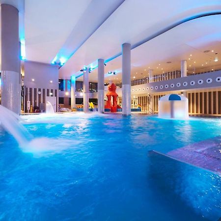 Vacationclub - Baltic Park Molo Apartament C104 Świnoujście  Eksteriør billede